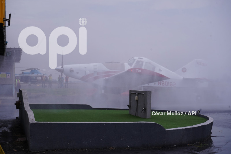 GYE-PRESENTACION AVION INCENDIOS