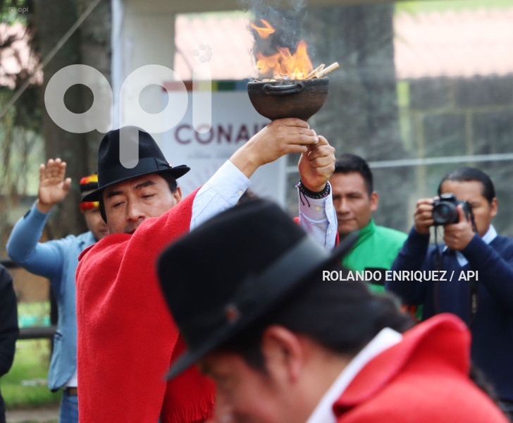 CONAIE REUNION DE AUTORIDADES COMUNITARIAS