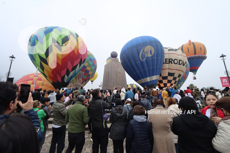 FESTIVAL-INTERNACIONAL-DEL-GLOBO-MITAD-MUNDO