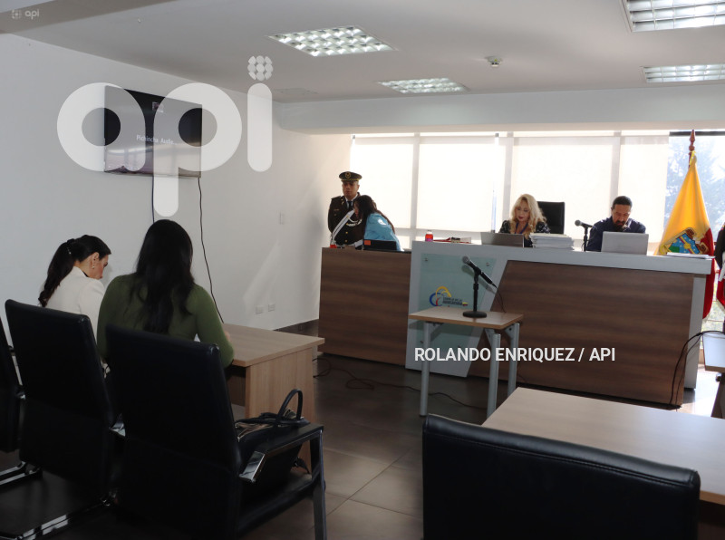 AUDIENCIA-VERONICA-ABAD