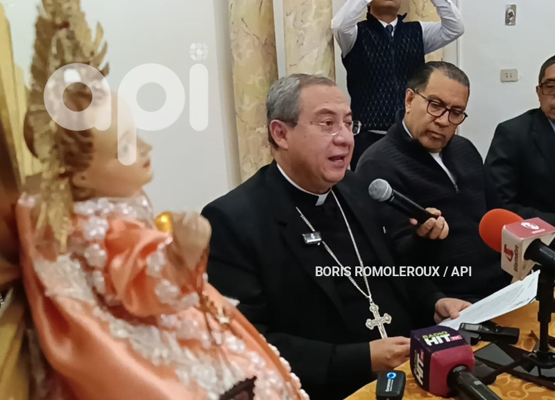 CUENCA-RUEDA DE PRENSA-NIÑO VIAJERO