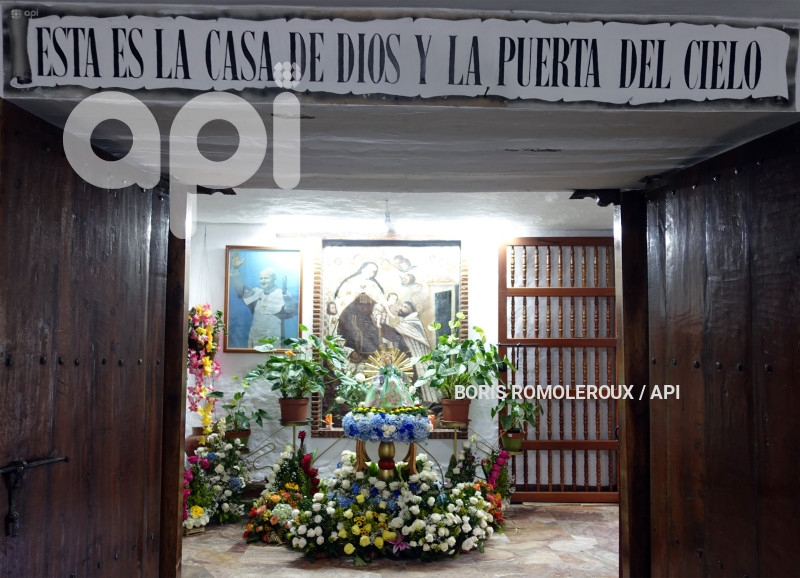 CUENCA-NIÑO VIAJERO