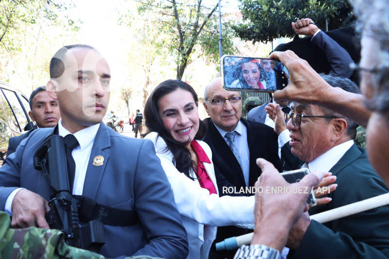 AUDIENCIA VERONICA ABAD