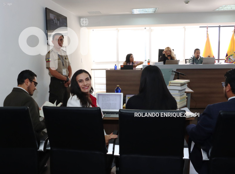 AUDIENCIA VERONICA ABAD