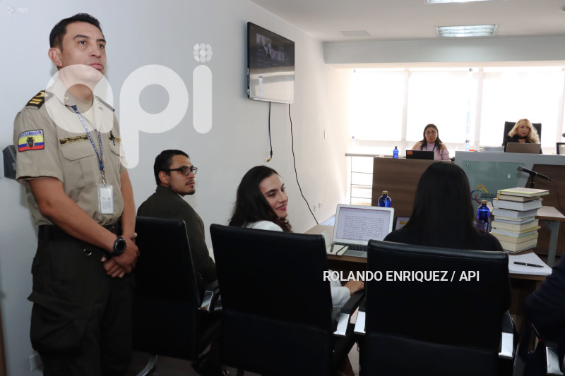 AUDIENCIA VERONICA ABAD