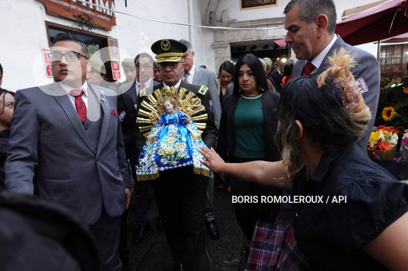 CUENCA-CAMBIO PADRINOS-NIÑO VIAJERO