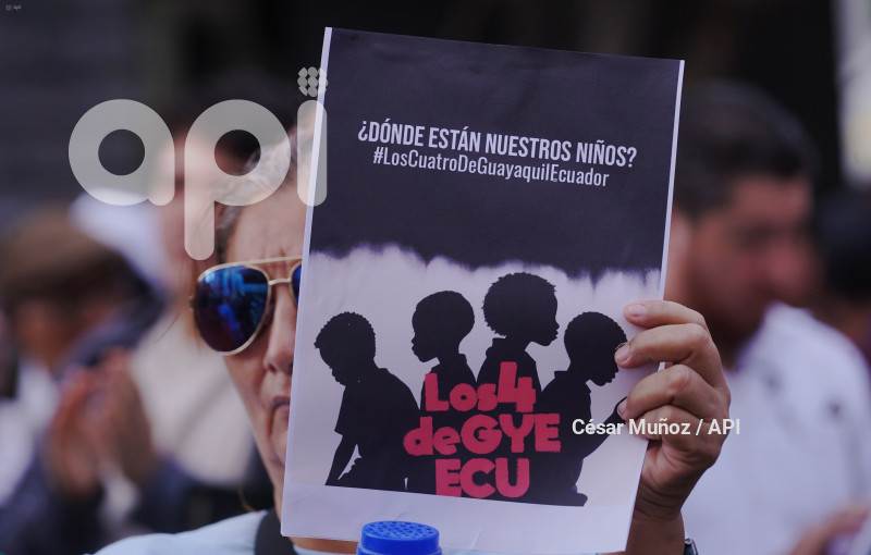 GYE-PLANTON MENORES DESAPARECIDOS
