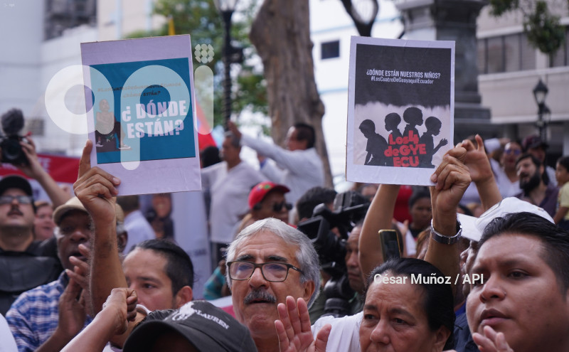 GYE-PLANTON MENORES DESAPARECIDOS