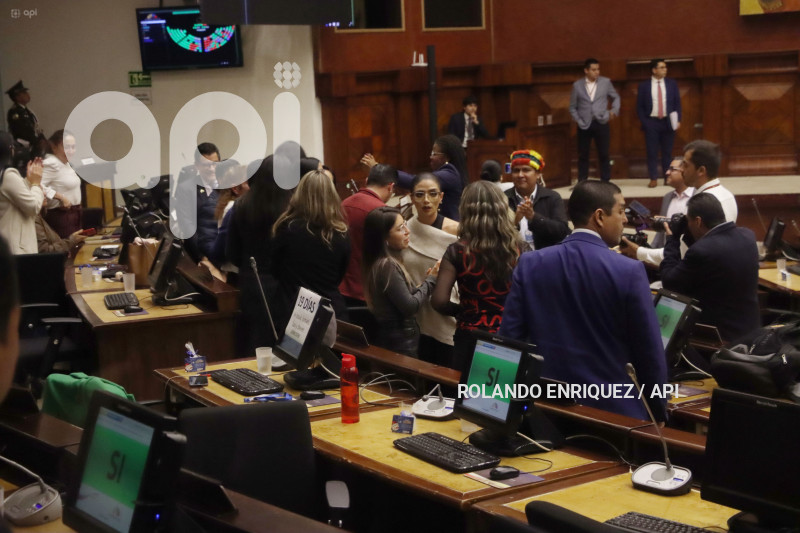 JUICIO POLITICO JUAN ESTEBAN GUARDERAS