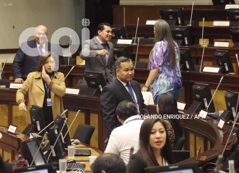 JUICIO POLITICO JUAN ESTEBAN GUARDERAS