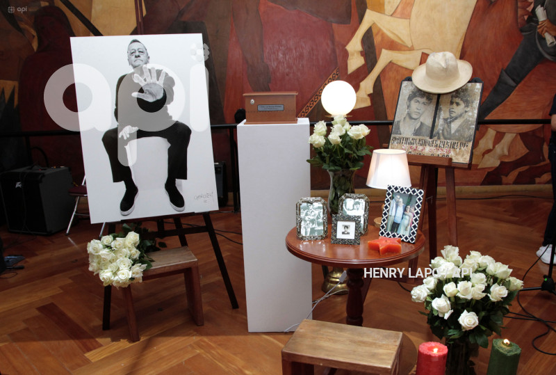 HOMENAJE-PEDRO RESTREPO