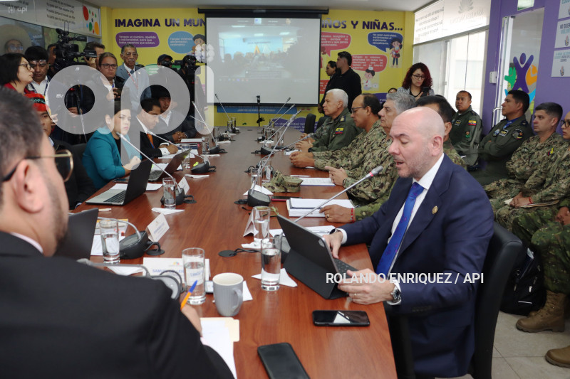 COMISION NINEZ MIN DEFENSA