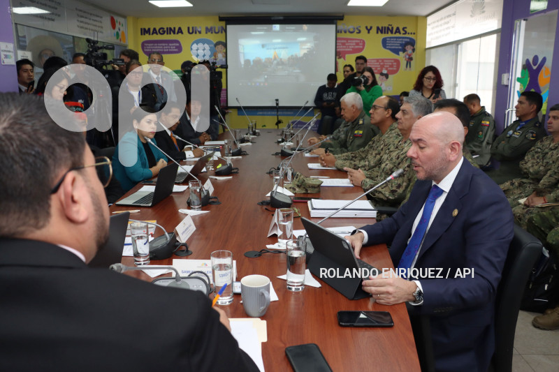 COMISION NINEZ MIN DEFENSA