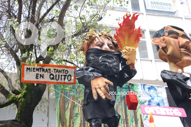 CONCURSO DE  ANOS VIEJOS AVE AMAZONAS