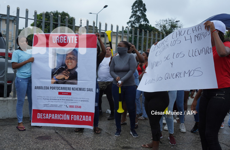 GYE-PLANTON MENORES DESAPARECIDOS
