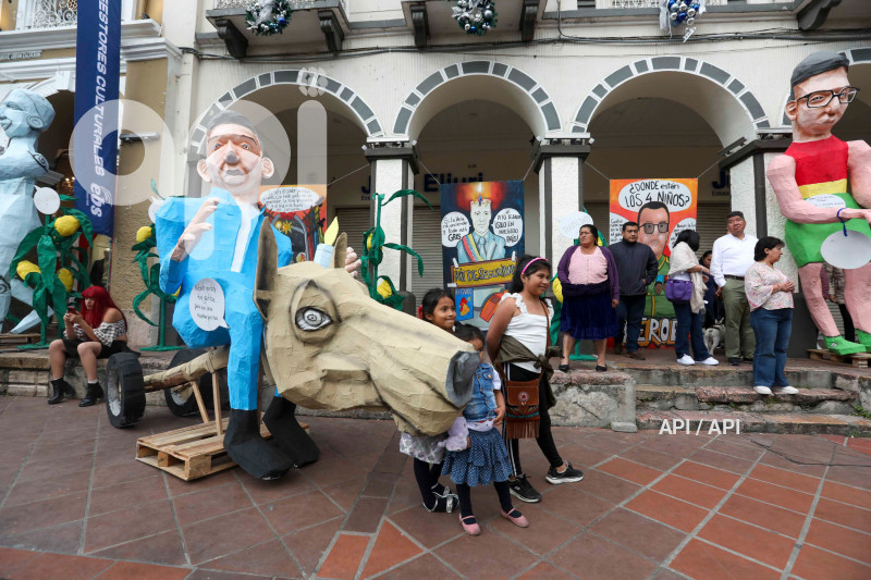 CUENCA CONCURSO ANOS VIEJOS
