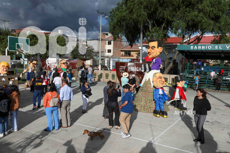 CUENCA CONCURSO ANOS VIEJOS