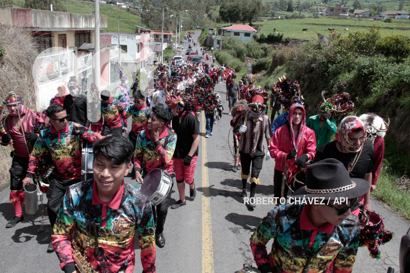 INICIO DE LA DIABLADA PILLARENA