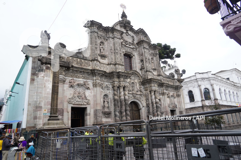 ALREDEDORES DE CARONDELET