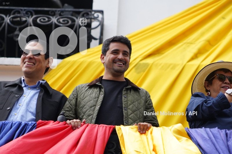 NOBOA PLATON NO MAS PILLOS