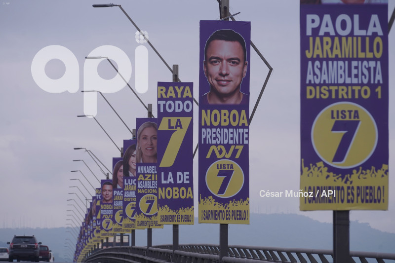 GYE-PUBLICIDAD PUENTES