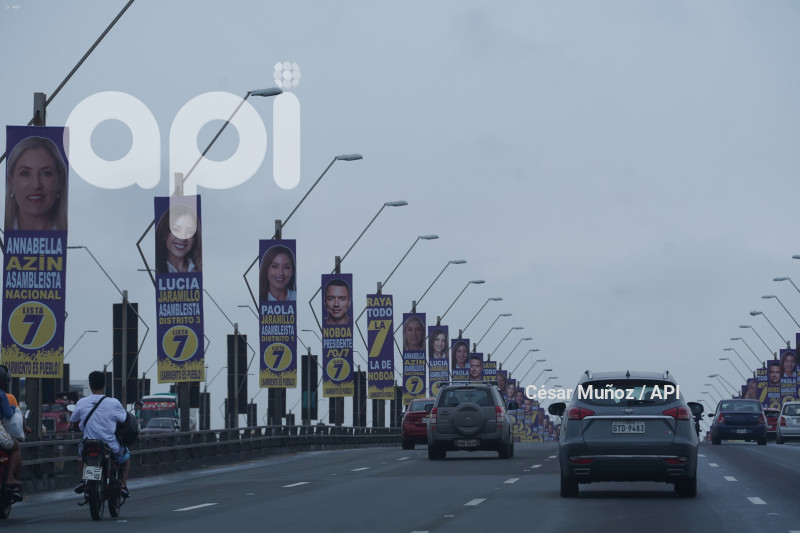 GYE-PUBLICIDAD PUENTES
