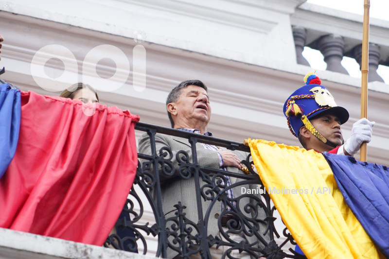 NOBOA PLATON NO MAS PILLOS
