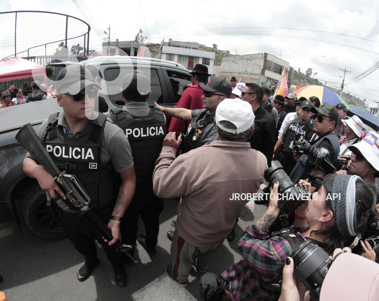 INICIO CAMPANA LEONIDAS IZA