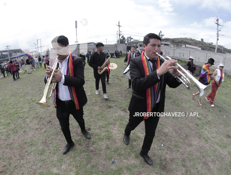 INICIO CAMPANA LEONIDAS IZA