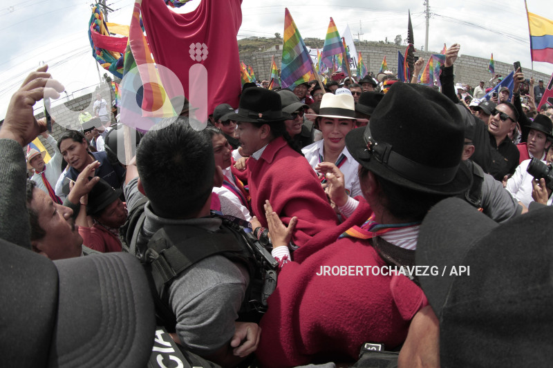 INICIO CAMPANA LEONIDAS IZA