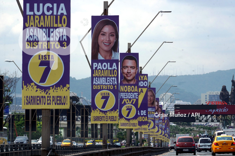 GYE-CARTELES ADN PUENTE