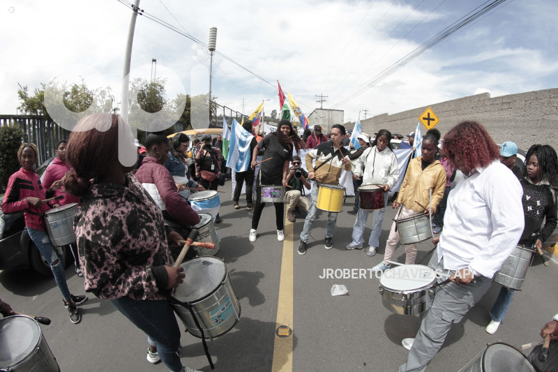 INICIO CAMPANA LEONIDAS IZA