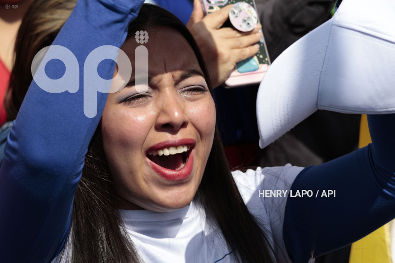 PLANTON VENEZOLANOS