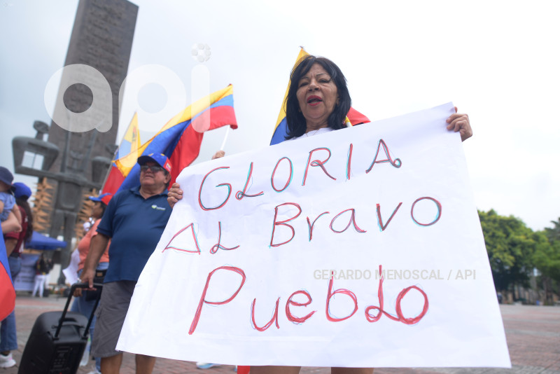 GYE-CONCENTRACION VENEZOLANOS