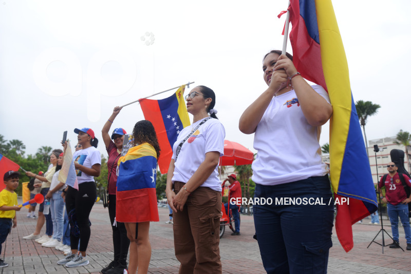GYE-CONCENTRACION VENEZOLANOS