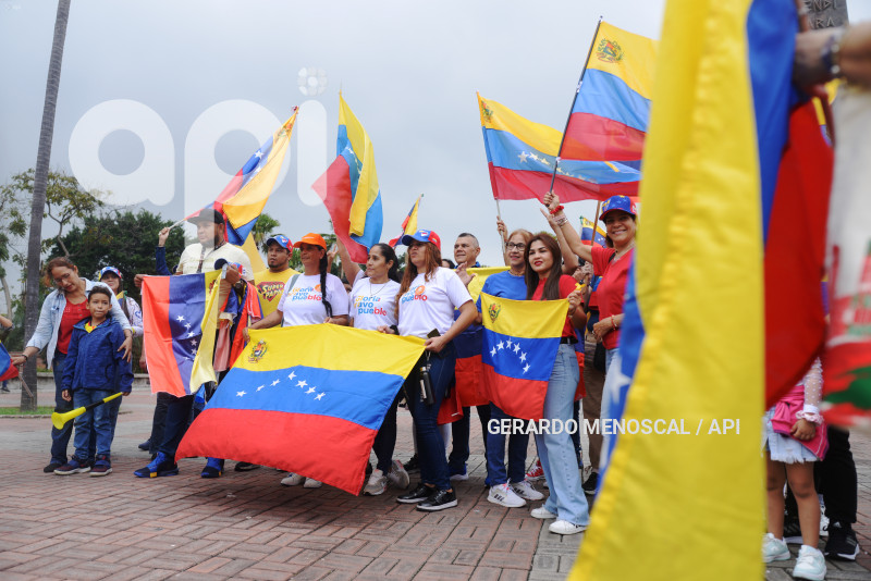 GYE-CONCENTRACION VENEZOLANOS