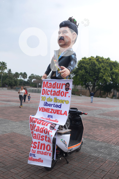 GYE-CONCENTRACION VENEZOLANOS