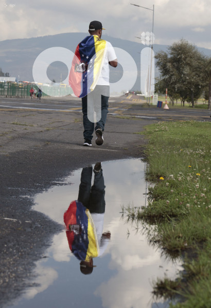 PLANTON VENEZOLANOS