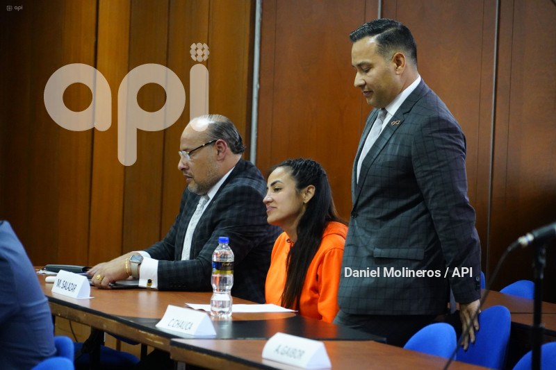 DISCULPAS PUBLICAS METASTASIS