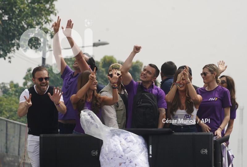 GYE-CARAVANA ADN GUAYAQUIL