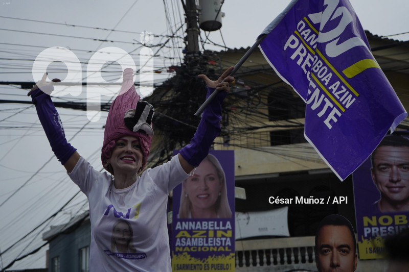 GYE-CARAVANA ADN GUAYAQUIL