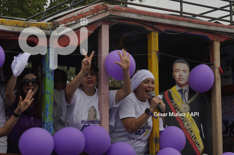 GYE-CARAVANA ADN GUAYAQUIL