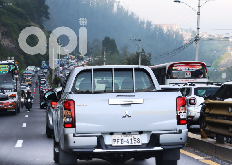 TRANSITO QUITO