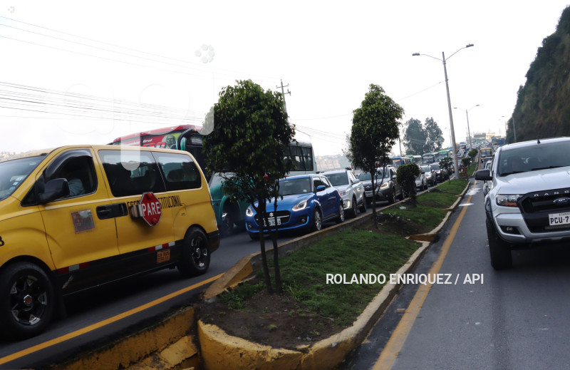 TRANSITO QUITO