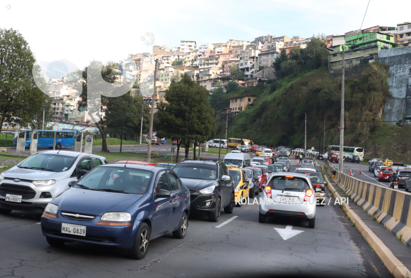 TRANSITO QUITO