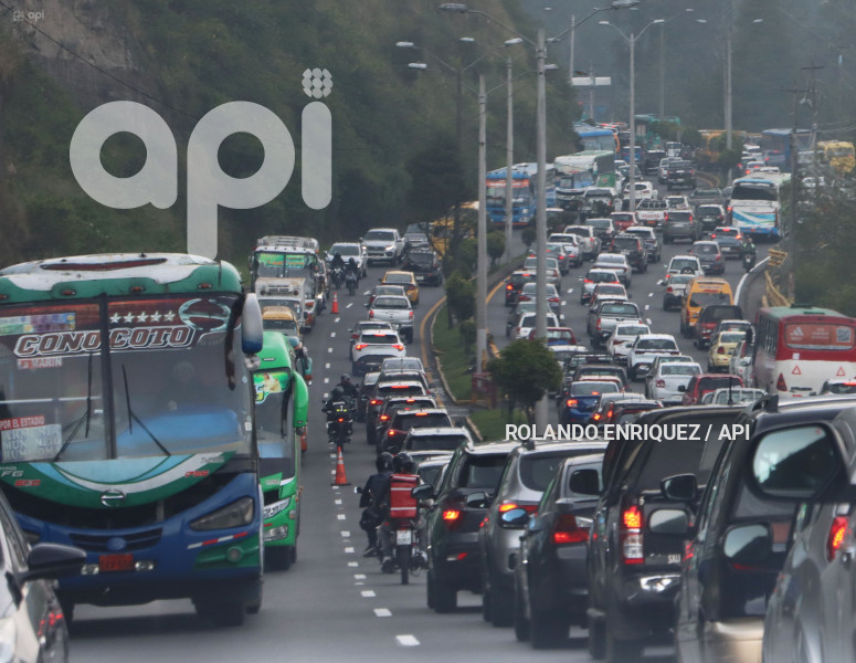 TRANSITO QUITO
