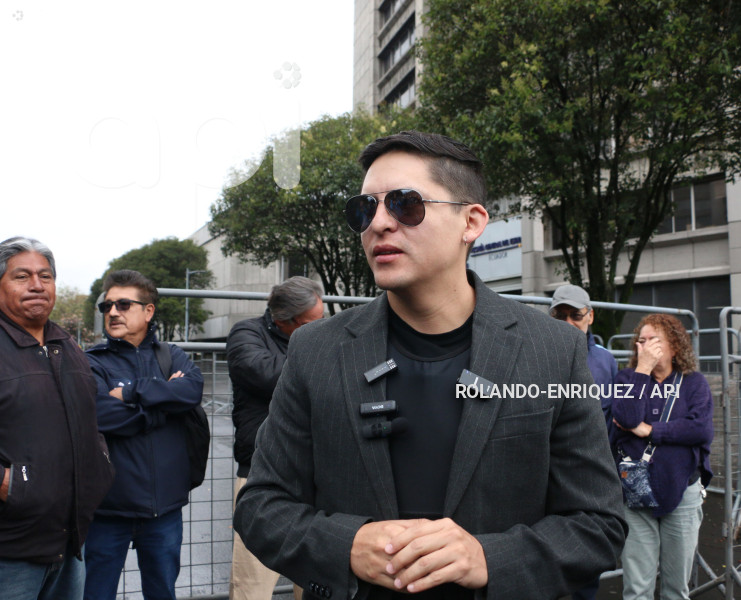ANDRÉS CARRIÓN DENUNCIA PINCHAZOS EN POLIDUCTO