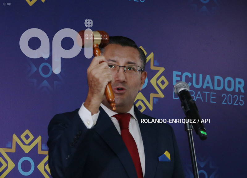 AMBIENTE INTERNO DEBATE PRESIDENCIAL 2025