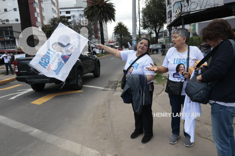 AMBIENTE EXTERNO DEBATE PRESIDENCIAL