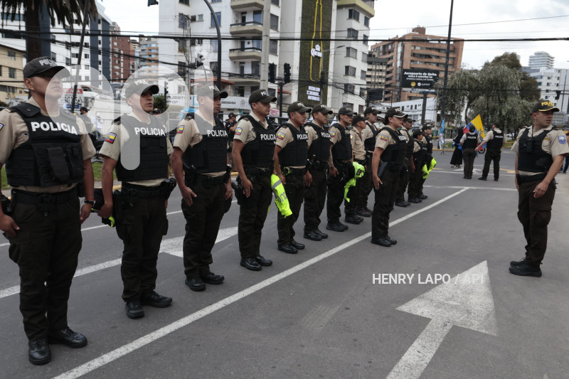 AMBIENTE EXTERNO DEBATE PRESIDENCIAL